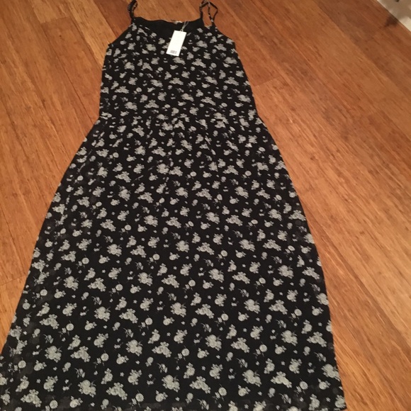 BNWT Vince Spaghetti Strap Summer Dress - Picture 5 of 8